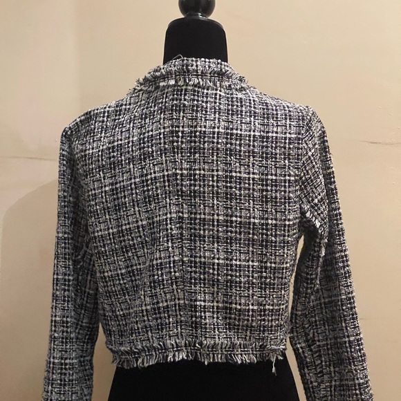 FOREVER 21 BLACK/ WHITE TWEED CROPPED JACKET - Picture 4 of 4